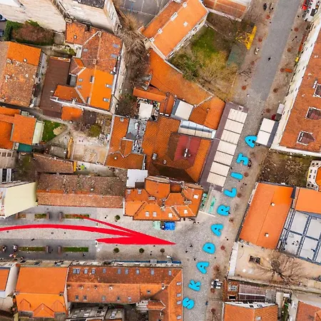 Prime Location Modern Luxury In Bohemian Skadarlija! * בלגרד