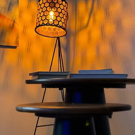 아파트 Prime Location Modern Luxury In Bohemian Skadarlija! *