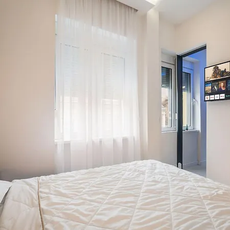 Prime Location Modern Luxury In Bohemian Skadarlija! Apartment *