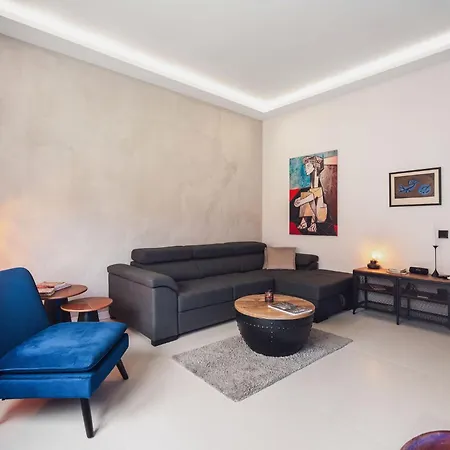 Prime Location Modern Luxury In Bohemian Skadarlija! Belgrade