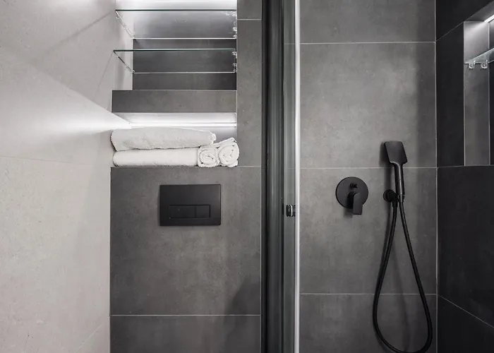 Prime Location Modern Luxury In Bohemian Skadarlija! Apartamento *